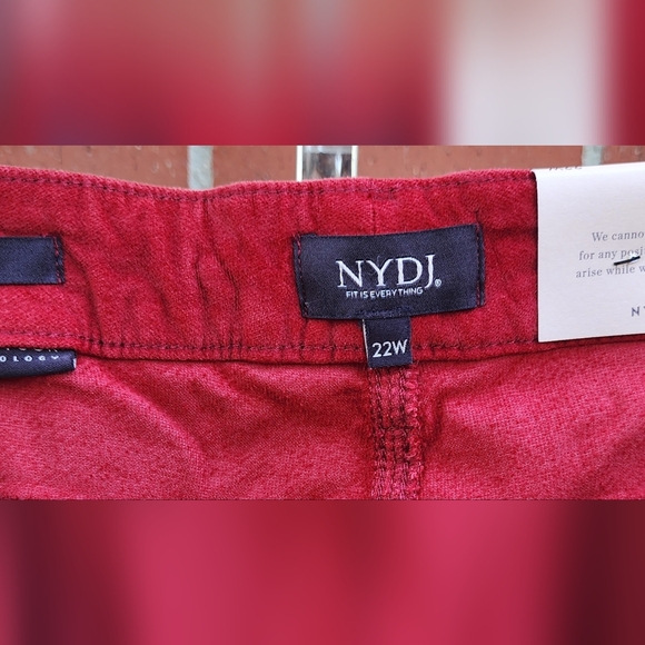 $125 New 22W NYDJ Ami skinny tummy control red velvet twist hem jeans pants - Picture 13 of 16
